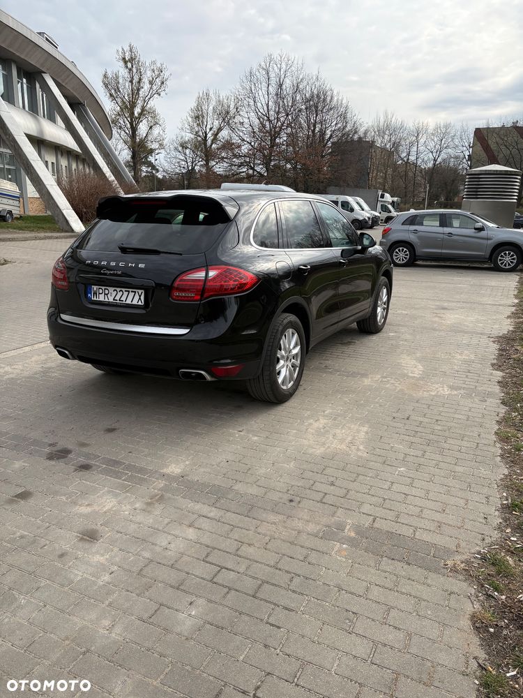 Porsche Cayenne - 13