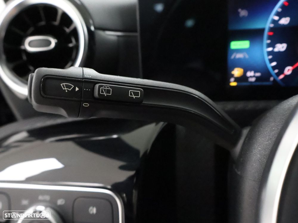 Mercedes-Benz A 250 - 16