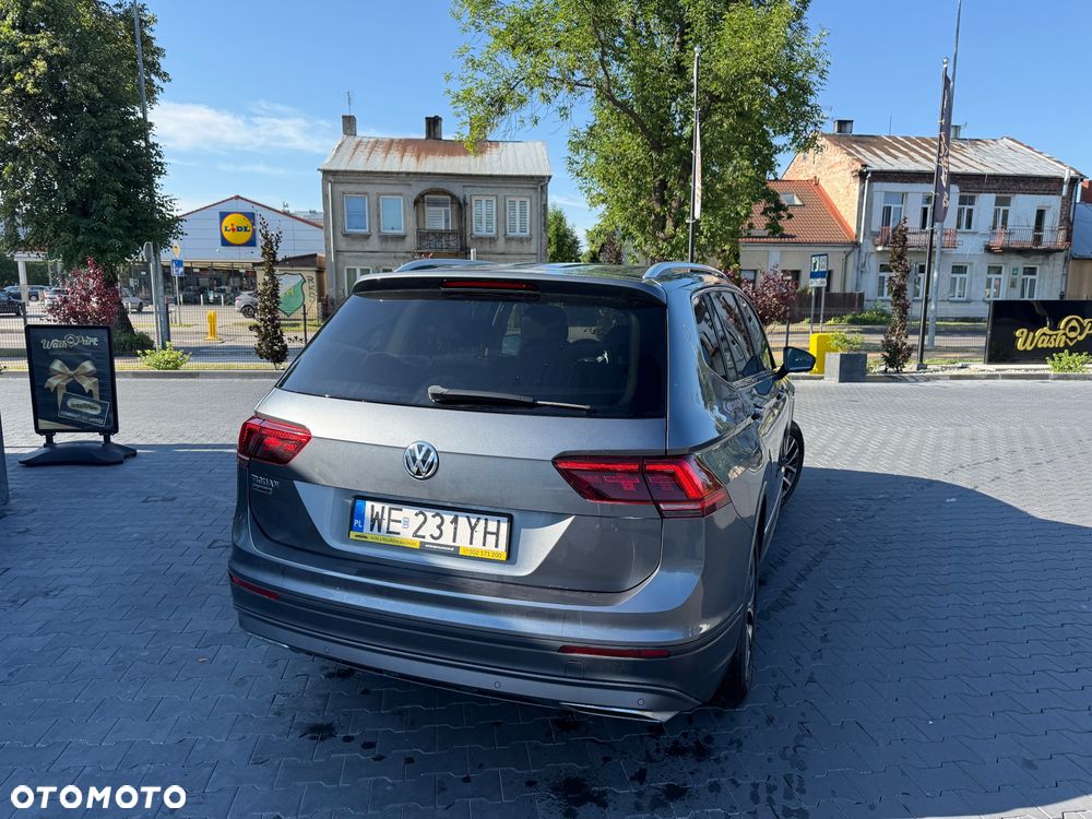 Volkswagen Tiguan Allspace 2.0 TDI SCR Comfortline DSG - 3