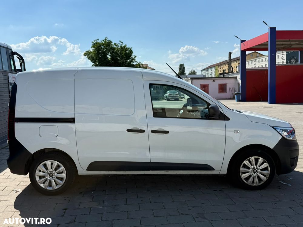 Renault EXPRESS - 8