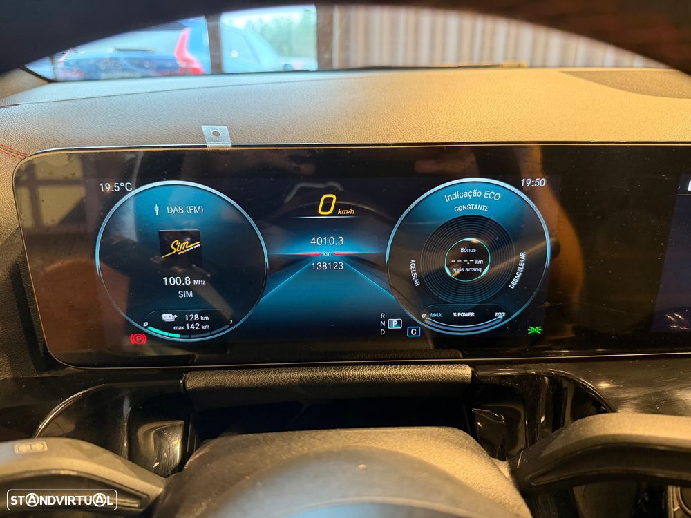 Mercedes-Benz EQA 250 AMG Line - 38