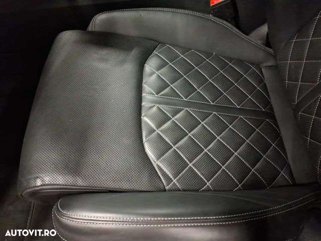 Audi Q7 - 11