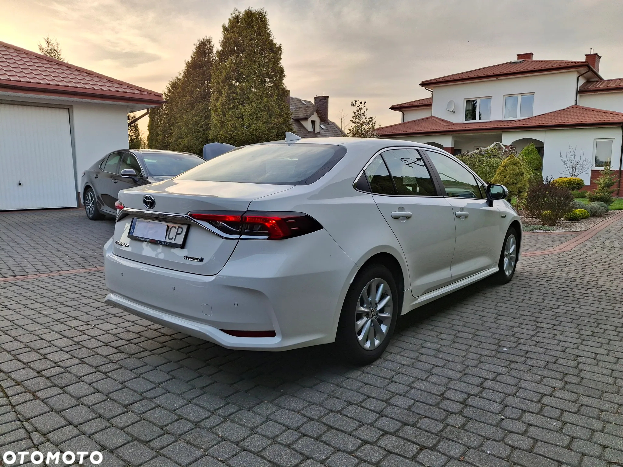 Toyota Corolla 1.8 Hybrid Comfort - 10