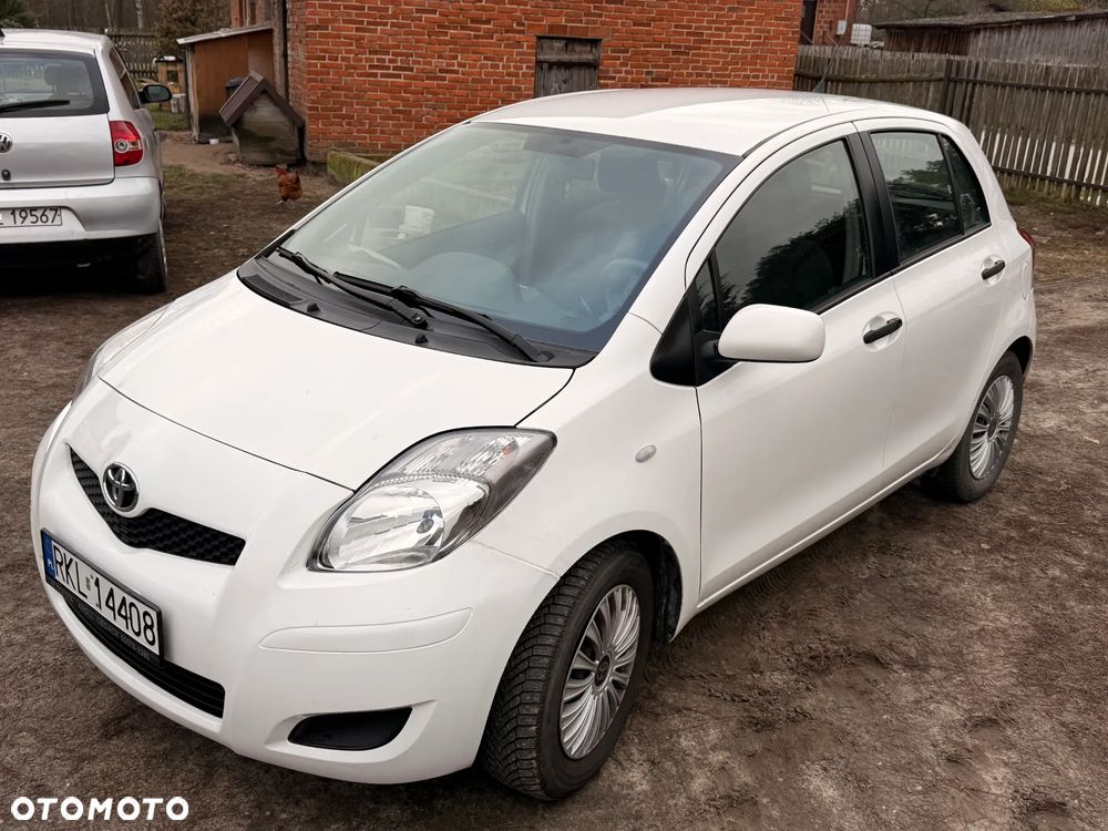Toyota Yaris - 2