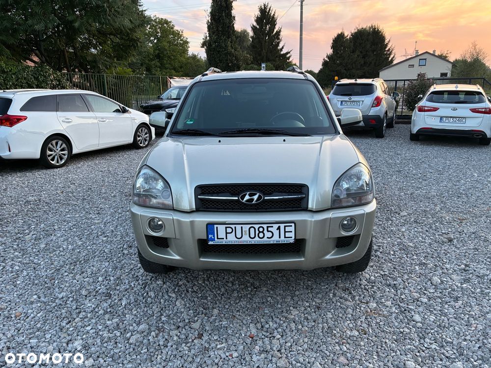 Hyundai Tucson 2.0 2WD GLS Navi - 2