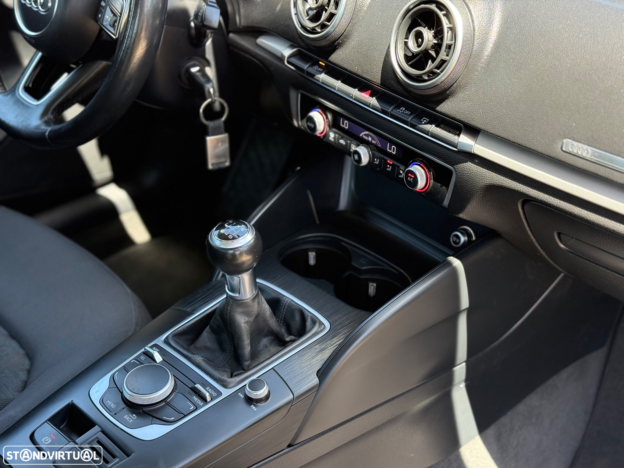 Audi A3 Sportback 1.6 TDI S-line - 13