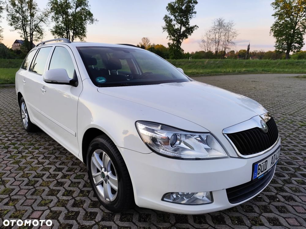 Skoda Octavia 1.4 TSI IMPULS EDITION - 7