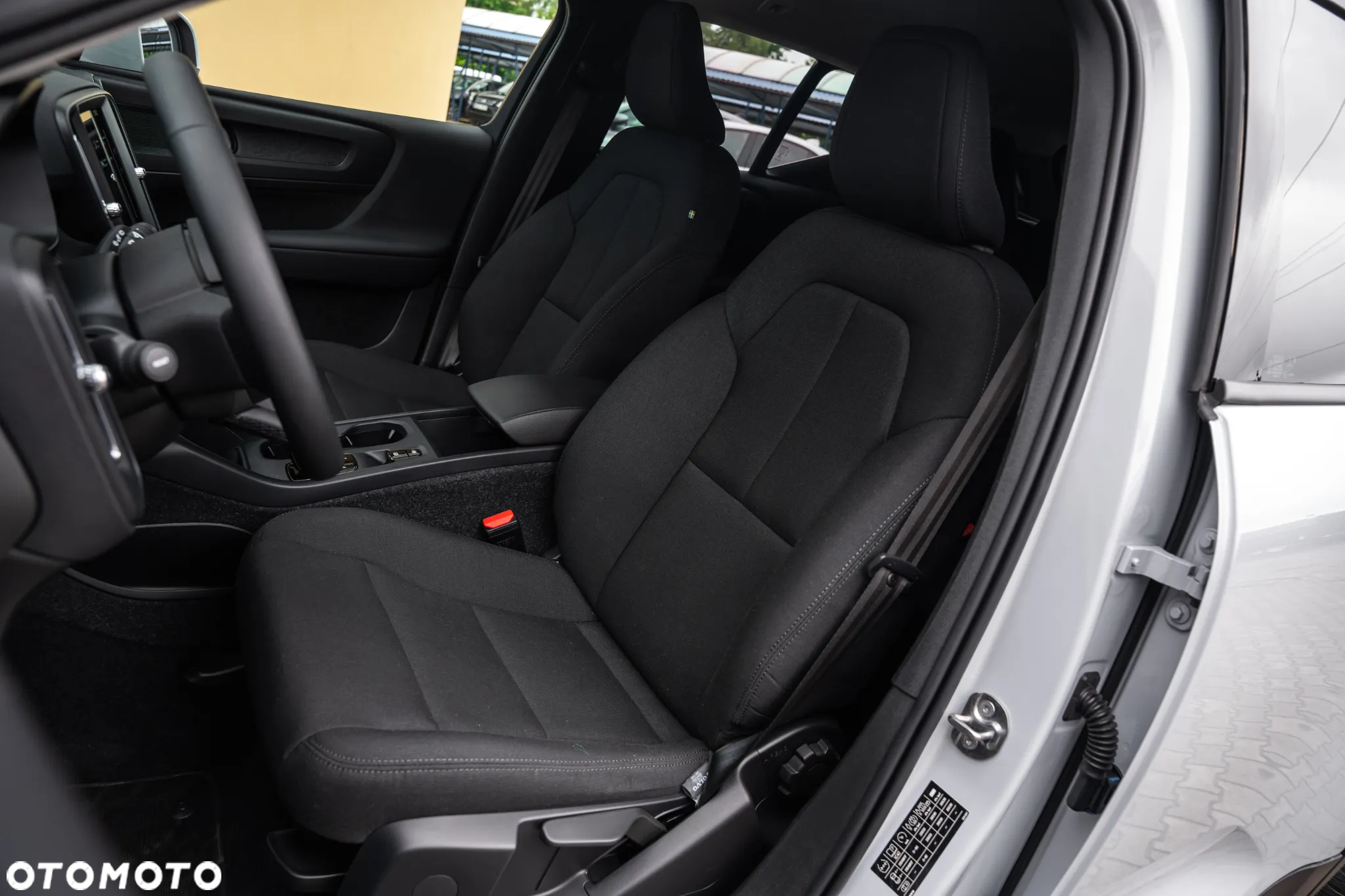 Volvo XC 40 T3 Momentum Core - 18