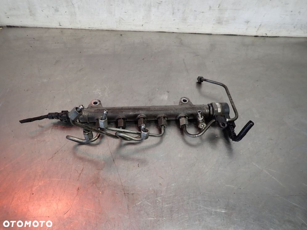 LISTWA WTRYSKOWA KIA CEED  0281002507 - 1