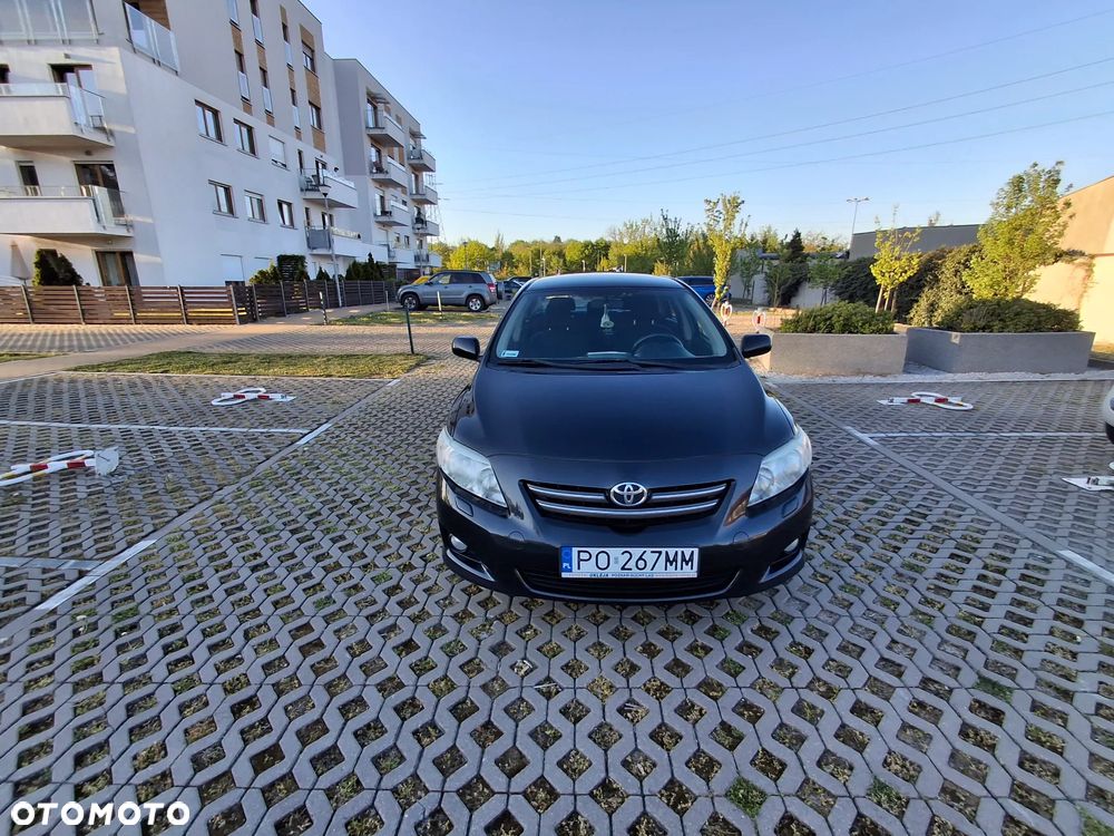 Toyota Corolla 1.6 Luna - 8