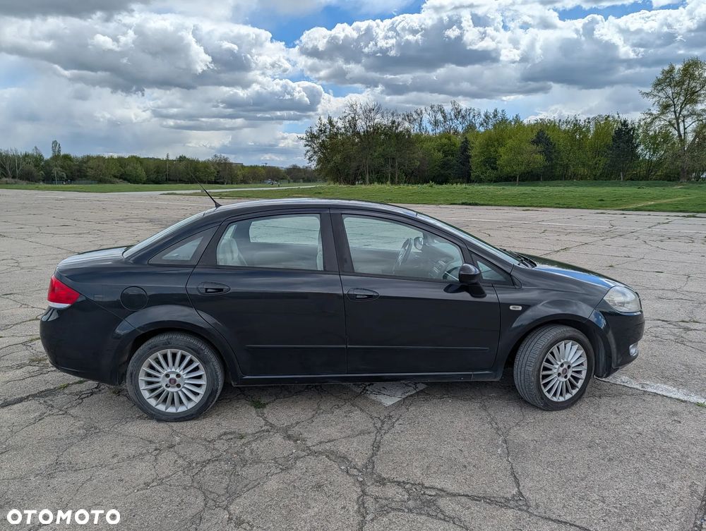 Fiat Linea 1.4 Dynamic - 8