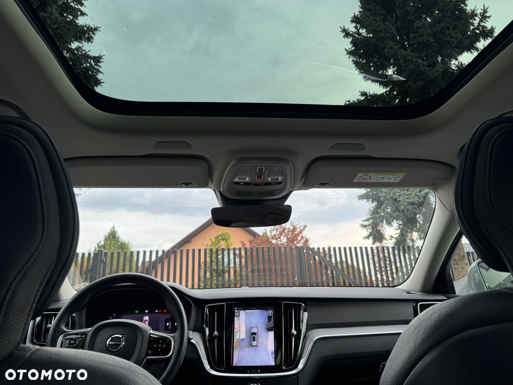 Volvo V60 Cross Country Plus B5 B AWD - 23