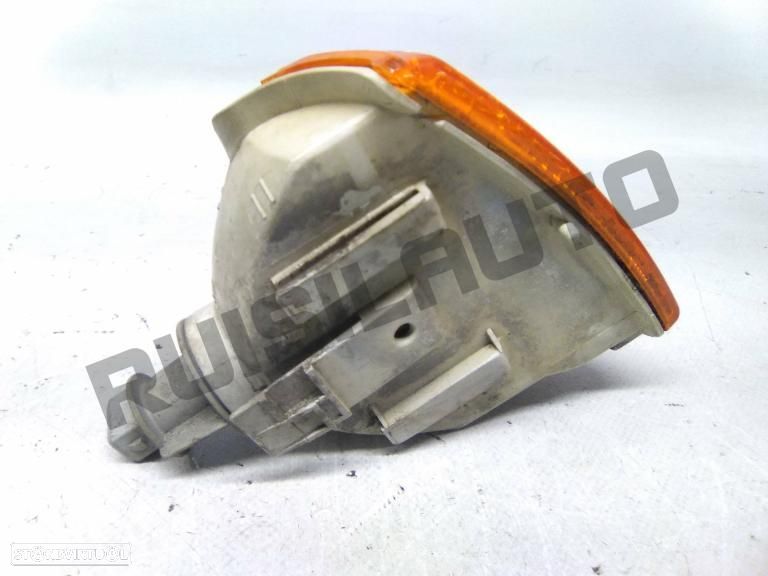 Farolim De Pisca Frente Esquerdo  Vw Polo Ii (86c) [1981_1994] - 2