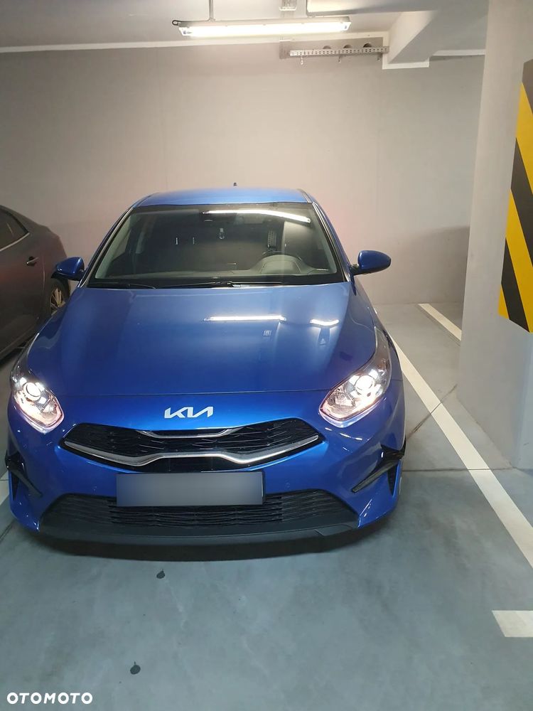 Kia Ceed 1.5 T-GDI M - 1