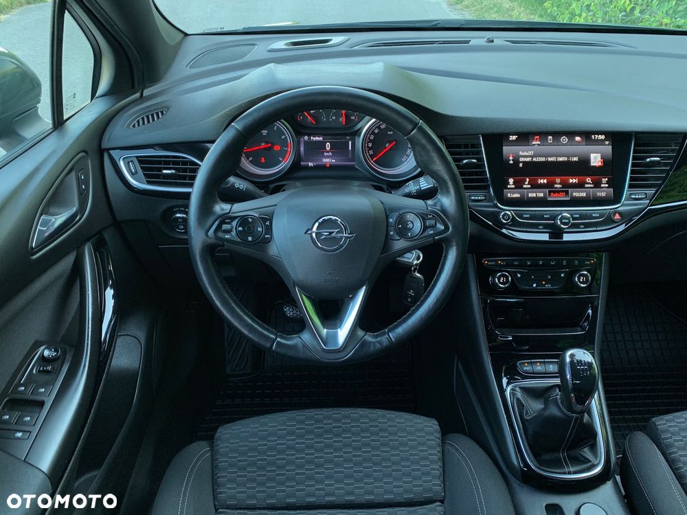 Opel Astra 1.4 Turbo Dynamic - 11