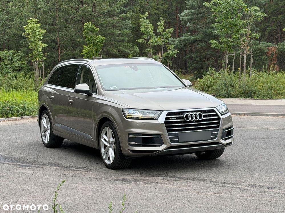 Audi Q7 3.0 TFSI Quattro Tiptronic - 5