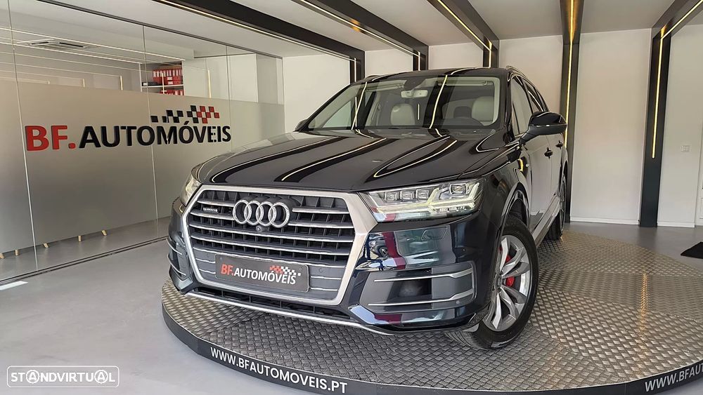 Audi Q7 3.0 TDI quattro S-line Tiptronic 7L - 2
