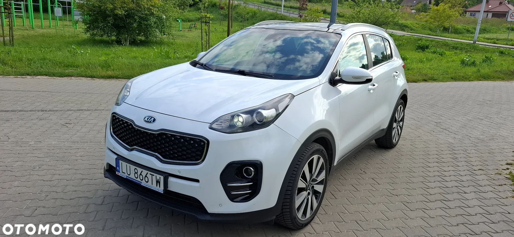 Kia Sportage 1.7 CRDI XL 2WD - 2