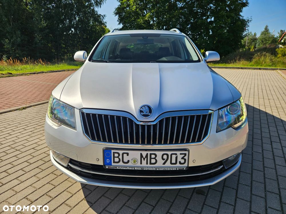 Skoda Superb 2.0 TDI Green tec 4x4 DSG Elegance - 2