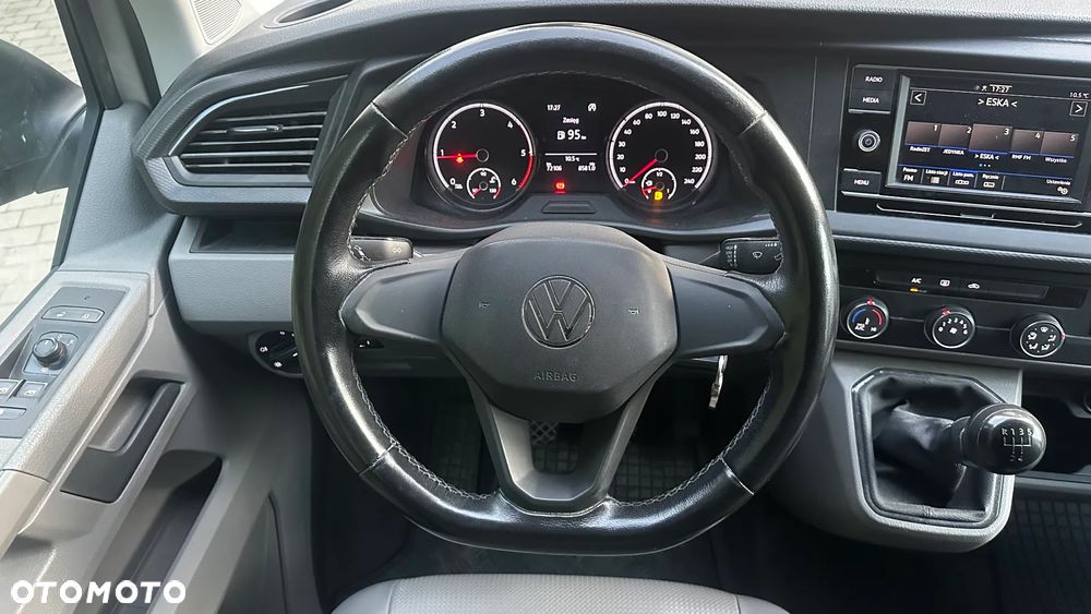 Volkswagen Transporter T6 - 12