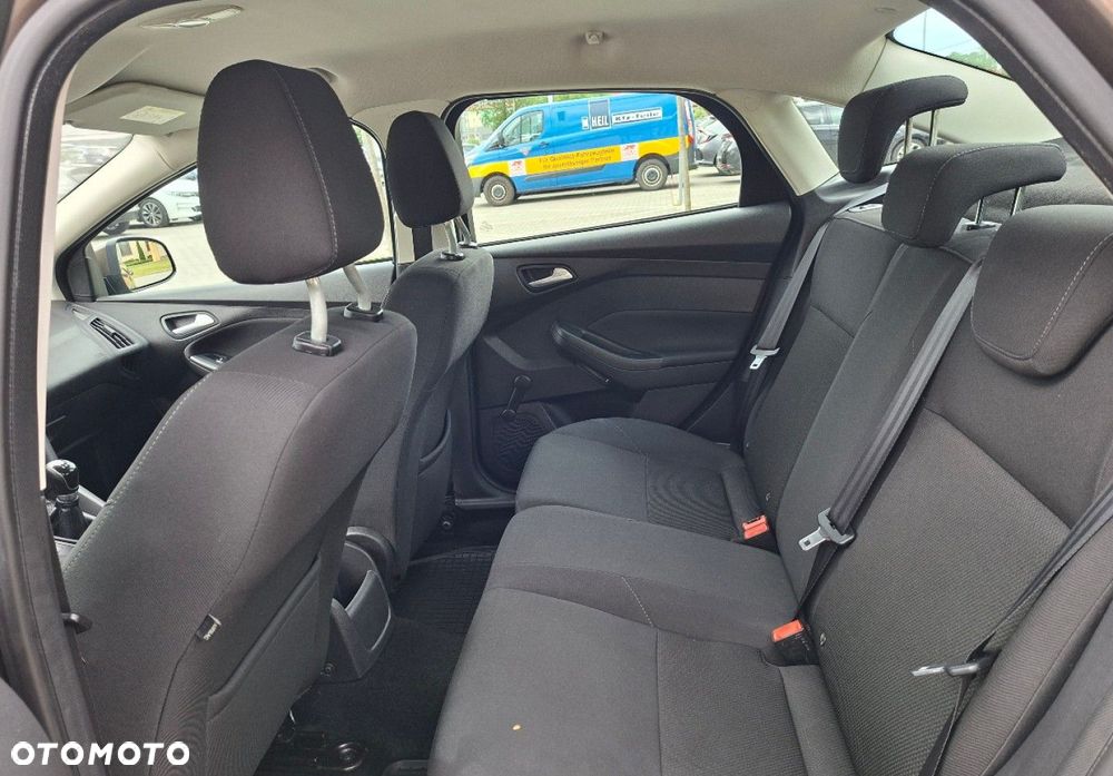 Ford Focus - 18