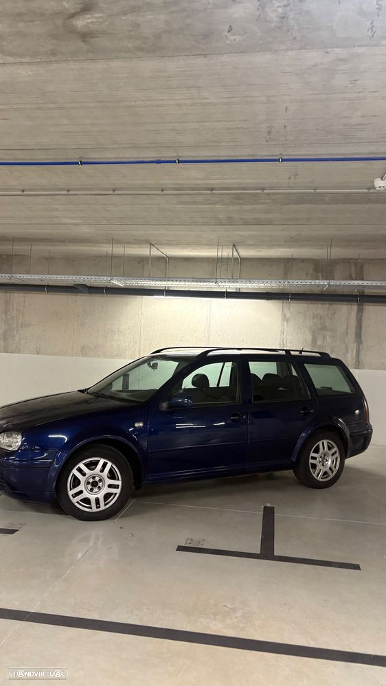 VW Golf Variant 1.9 TDi Highline - 2
