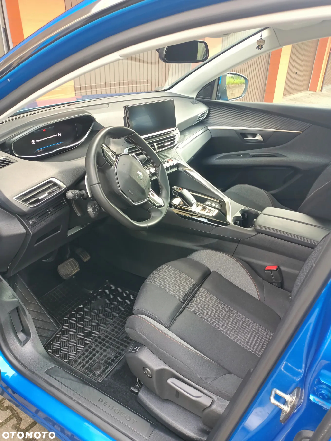 Peugeot 3008 1.2 PureTech Active Pack S&S EAT8 - 10