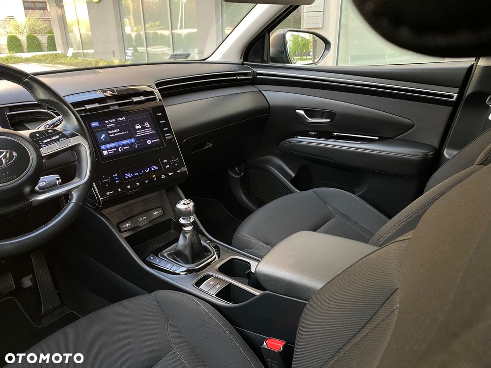 Hyundai Tucson 1.6 T-GDi Executive 2WD - 27