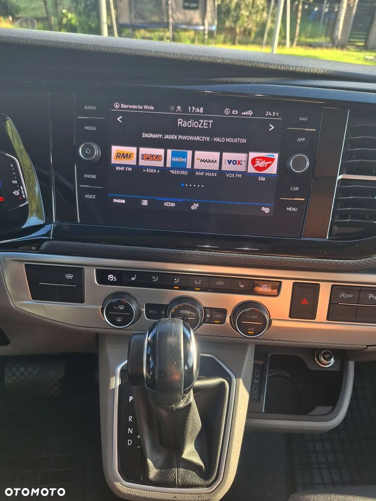Volkswagen Caravelle 2.0 TDI L2 Highline DSG - 18
