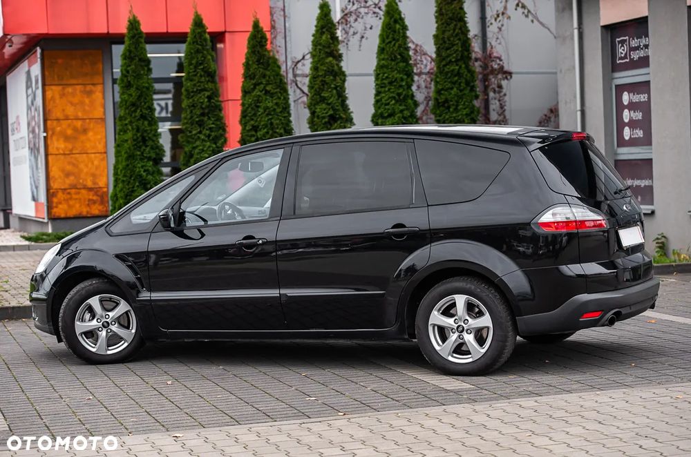 Ford S-Max - 10