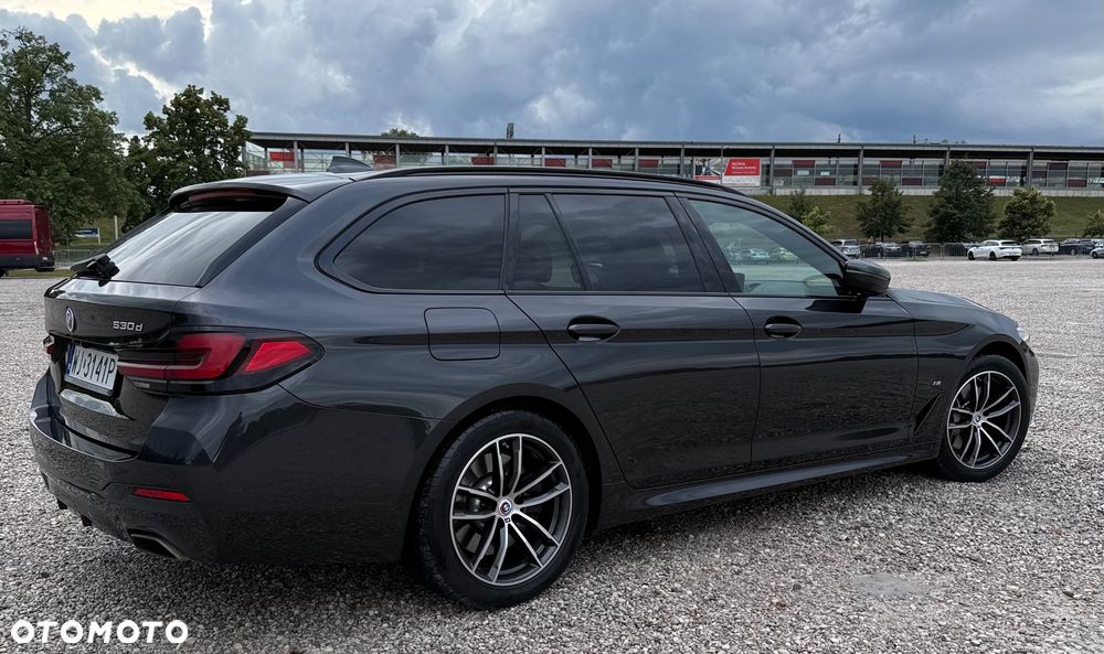 BMW Seria 5 530d mHEV M Sport sport - 8