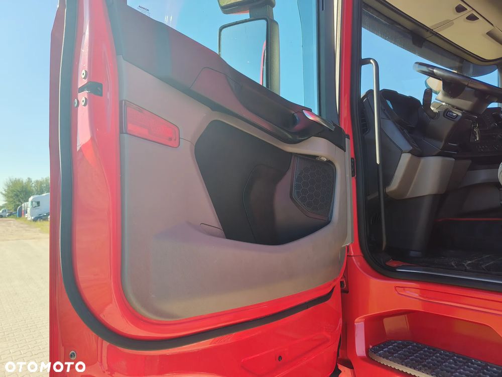Scania 460 R Super - 16