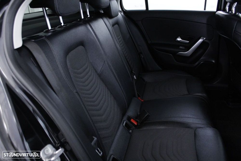 Mercedes-Benz A 200 d - 16