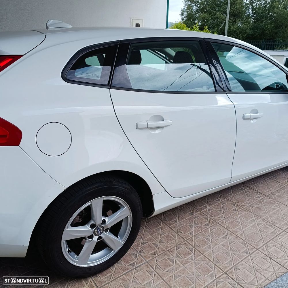 Volvo V40 1.6 D2 Kinetic Eco - 7