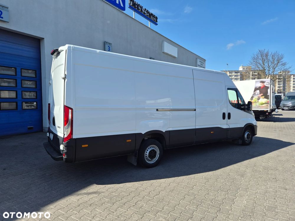 Iveco 35S18V (32725) - 11