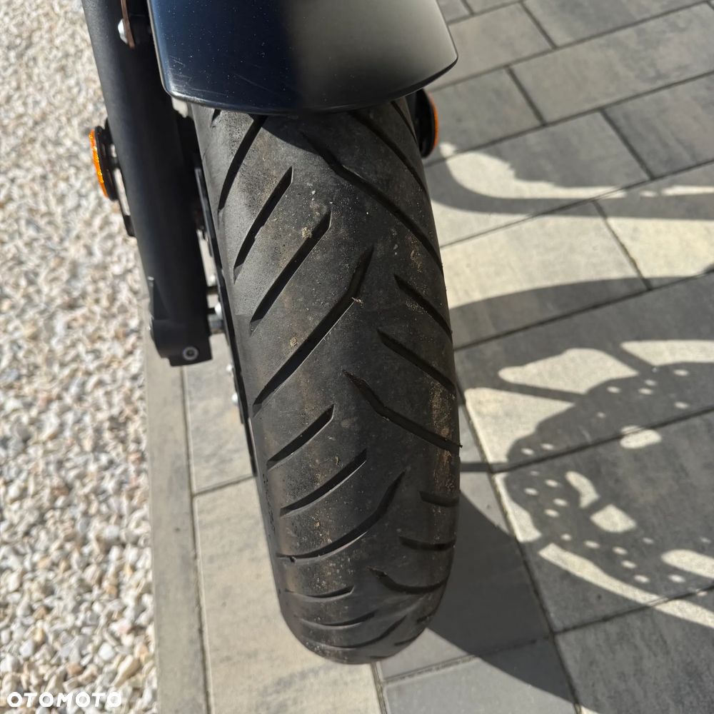 Yamaha XSR - 13