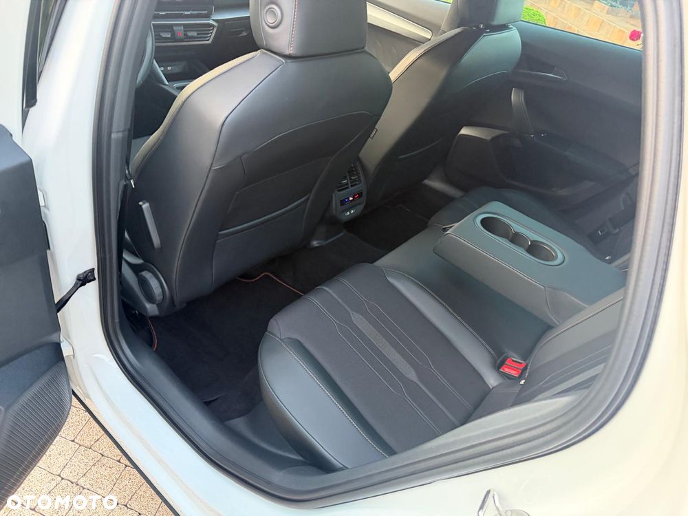 Cupra Formentor 1.4 e-Hybrid DSG Priority - 6