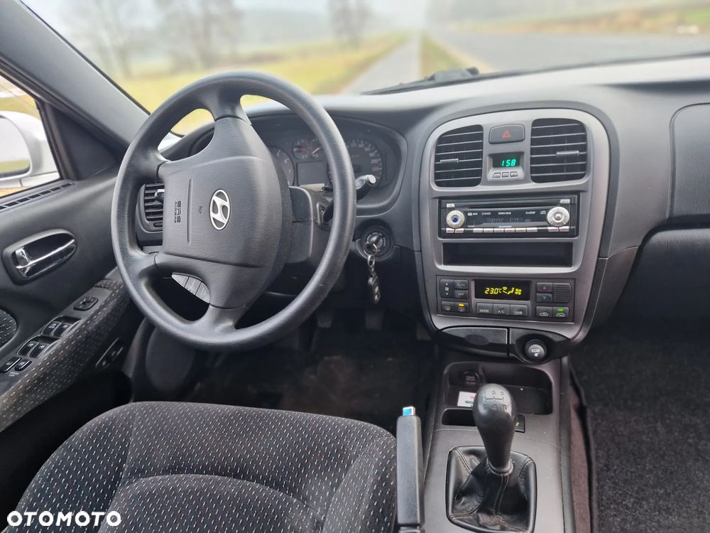 Hyundai Sonata - 23