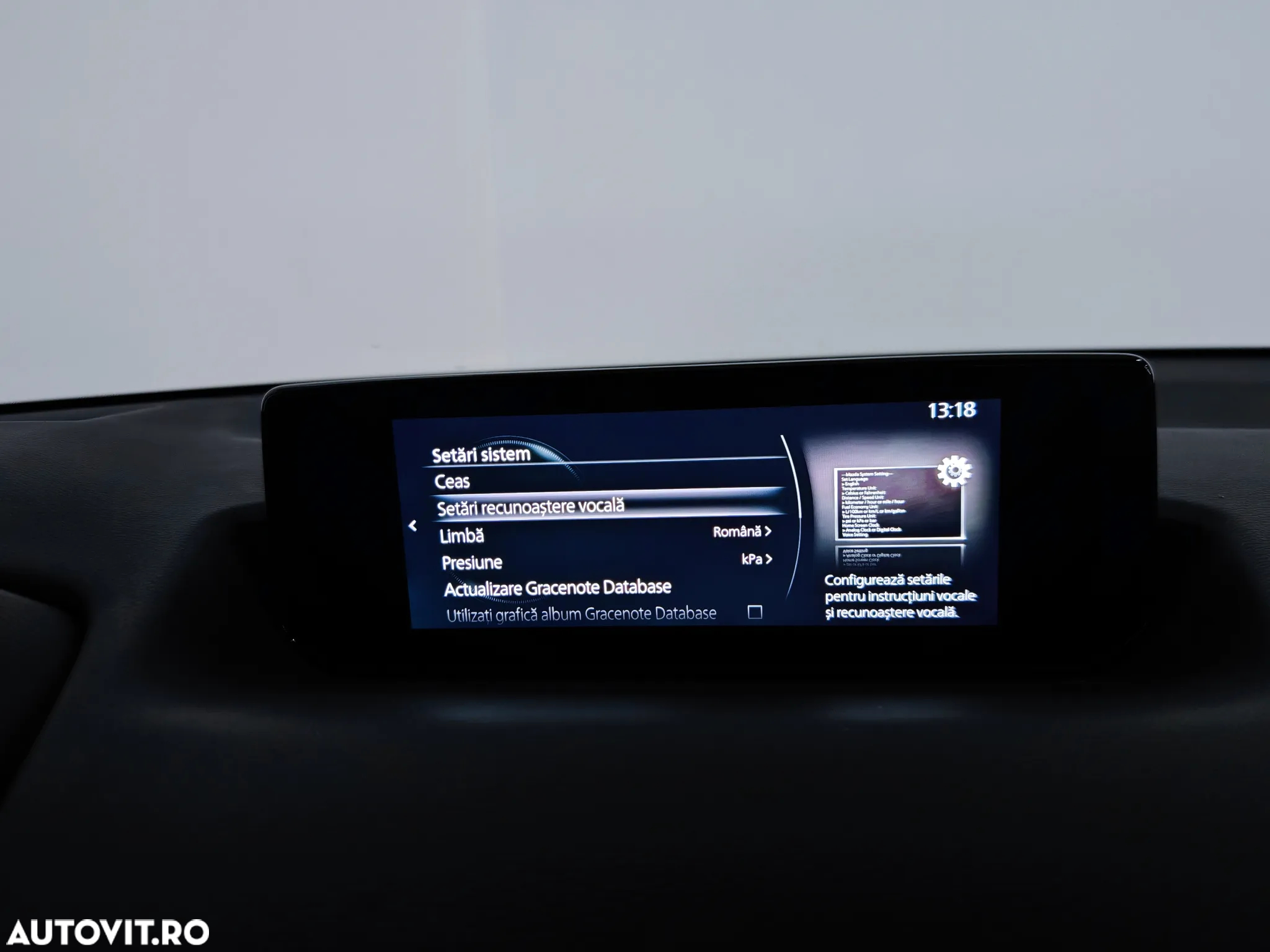 Mazda MX-30 e-Skyactiv EV Advantage (Modern Confidence) - 13