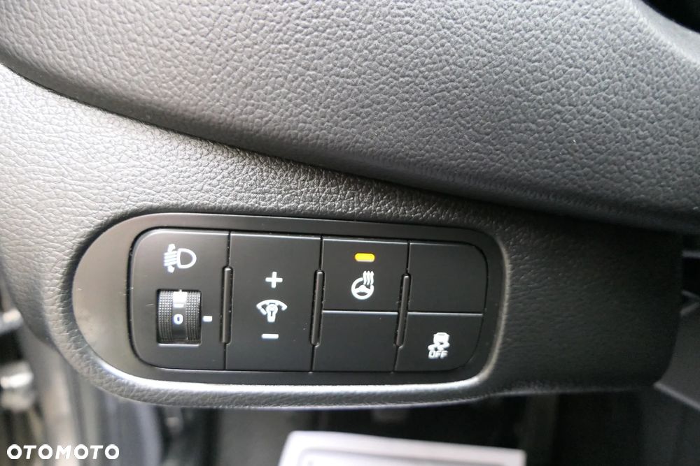 Kia Carens 1.7 CRDi L - 24