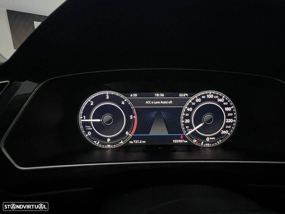 VW Tiguan 2.0 TDI R-Line DSG 4Motion - 31