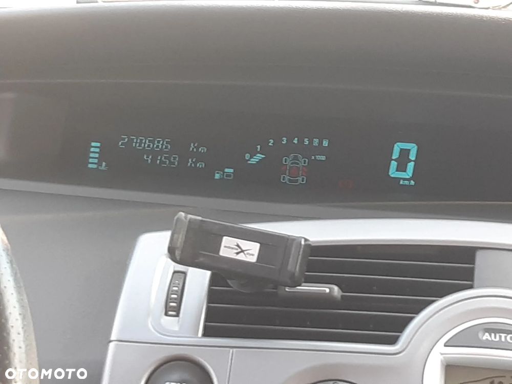 Renault Scenic - 7