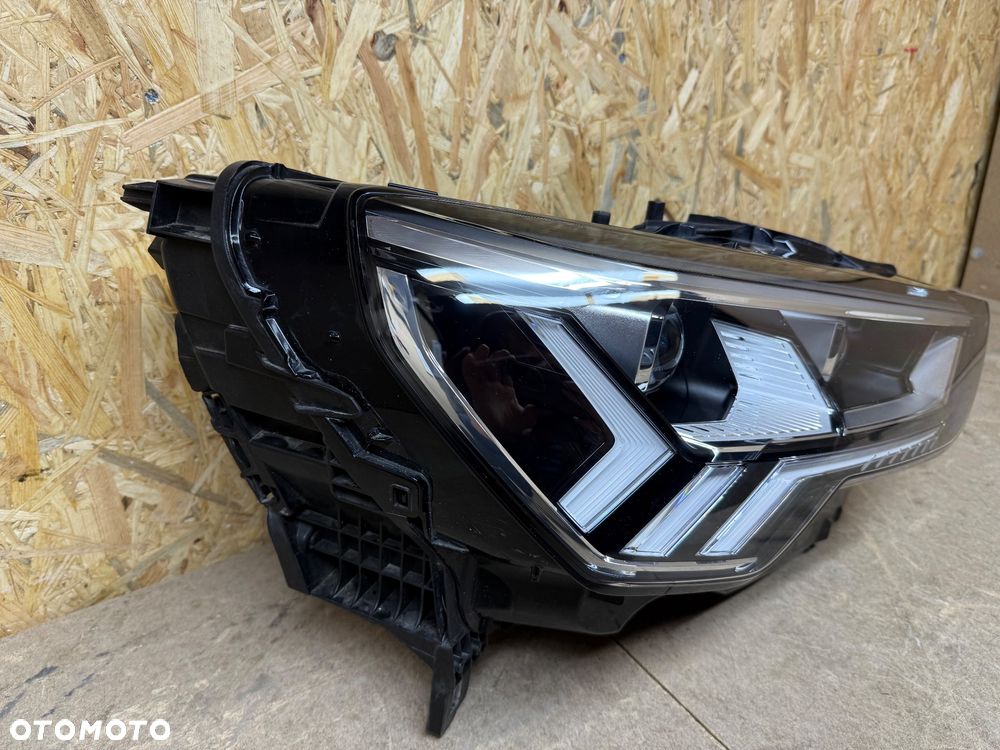 LAMPA PRZÓD PRAWA PRZEDNIA PRAWA MATRIX AUDI Q3 II 83A 83A941036 - 21