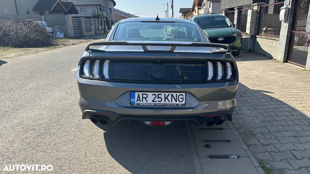 Ford Mustang 5.0 V8 Aut. GT - 6