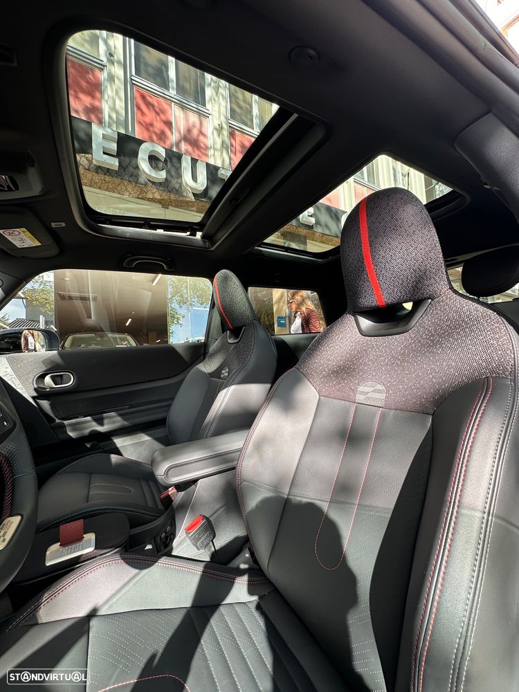 MINI 3 Portas John Cooper Works Plus Auto Desportiva - 18