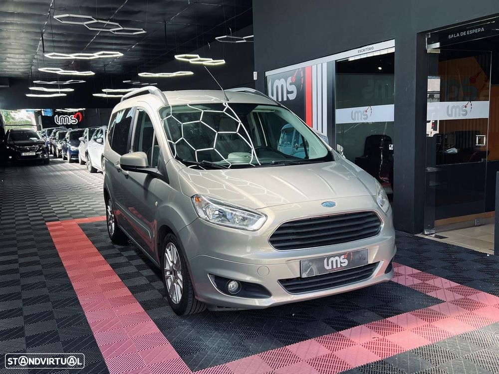 Ford Tourneo Courier 1.0 EcoBoost Titanium - 5