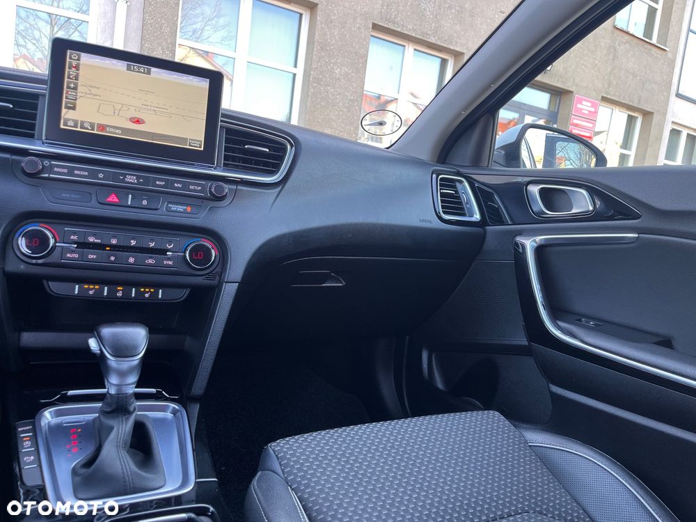 Kia Ceed 1.4 T-GDI L Business Line Plus DCT - 31