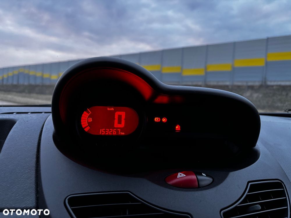 Renault Twingo 1.2i 16V Expression - 10