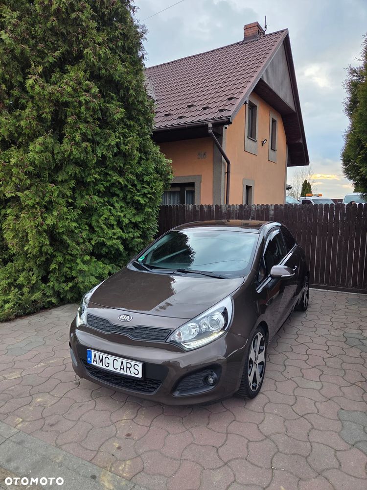 Kia Rio 1.2 XL - 23