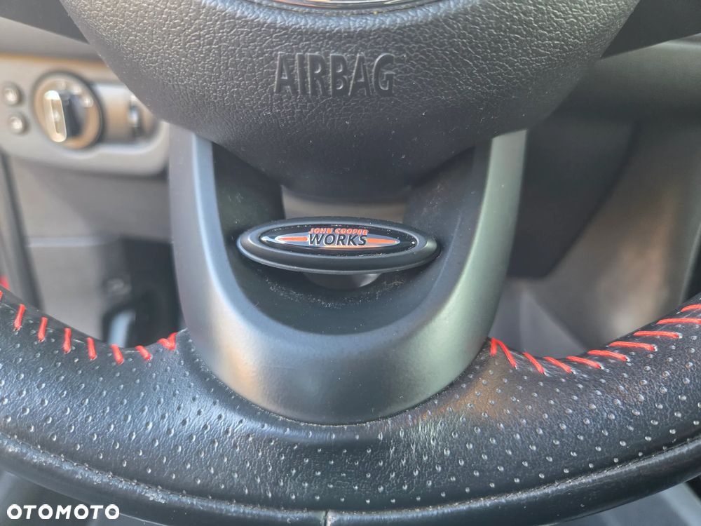 MINI Clubman Cooper S - 16